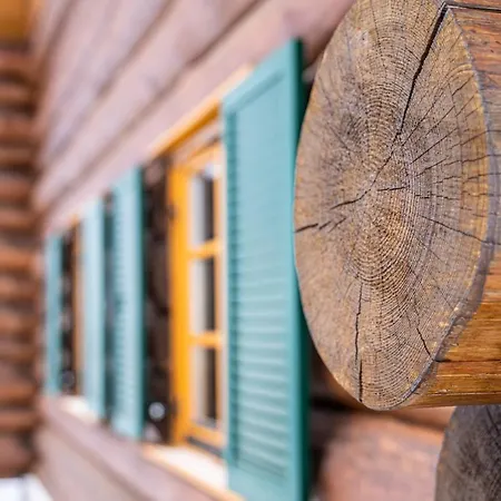 Schilcherland Chalet *