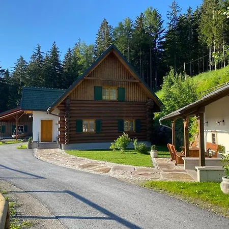 Schilcherland * Trahutten