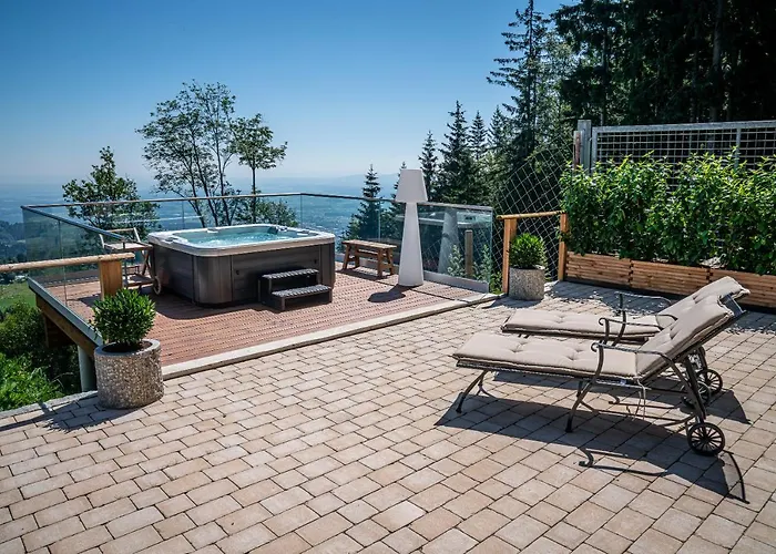 Schilcherland Suedsteiermark Chalet Trahutten